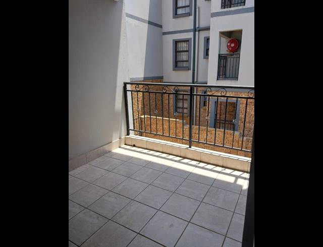 2 BEDROOM APARTMENT FOR SALE IN FAIRLEAD